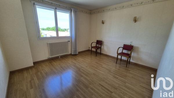 Maison à vendre 5 pièces 101 m² Saint-Pierre-des-Échaubrognes