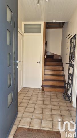 Maison à vendre 5 pièces 101 m² Saint-Pierre-des-Échaubrognes