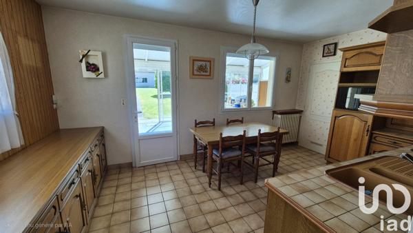 Maison à vendre 5 pièces 101 m² Saint-Pierre-des-Échaubrognes