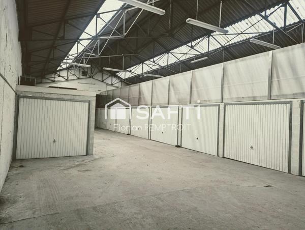 À VENDRE – Bâtiment d'activité de 490 m² avec revenus locatifs