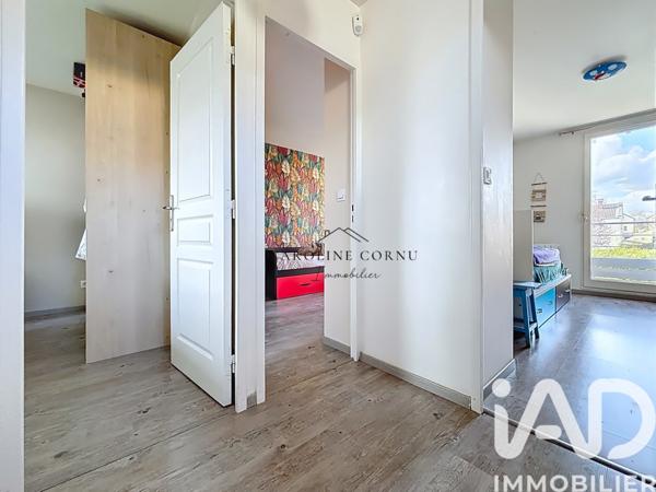 Maison à vendre 5 pièces 92 m² Voisins-le-Bretonneux