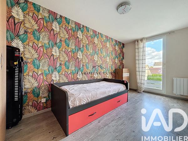 Maison à vendre 5 pièces 92 m² Voisins-le-Bretonneux