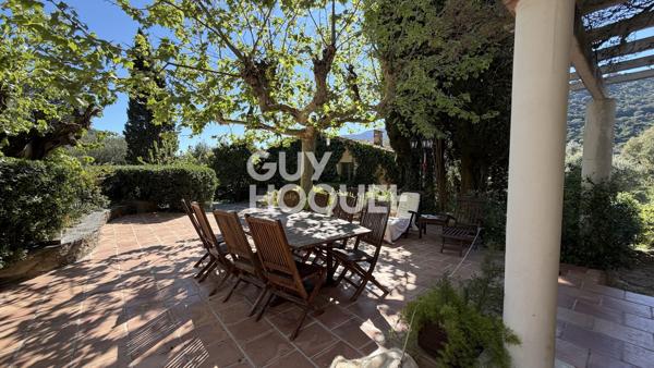 Propriété à vendre de 5 pièces de 205 m²