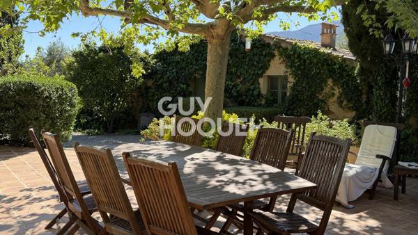 Propriété à vendre de 5 pièces de 205 m²