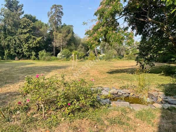 Propriété de 13 pièces à Ploërmel (56800)