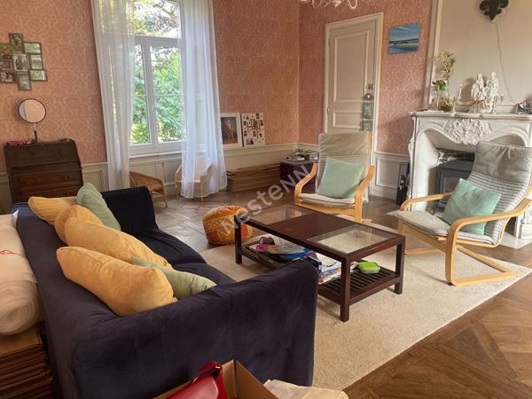 Propriété de 13 pièces à Ploërmel (56800)