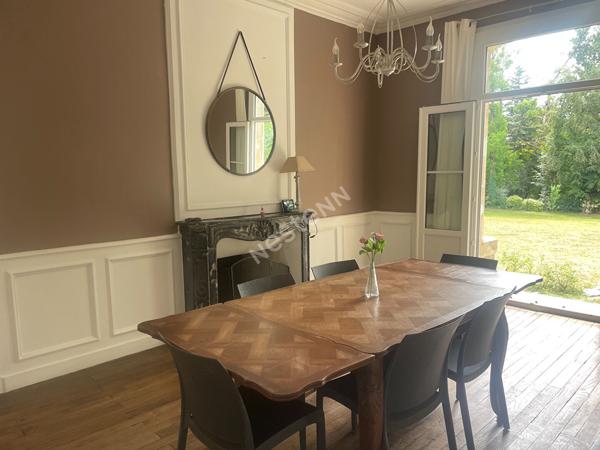 Propriété de 13 pièces à Ploërmel (56800)