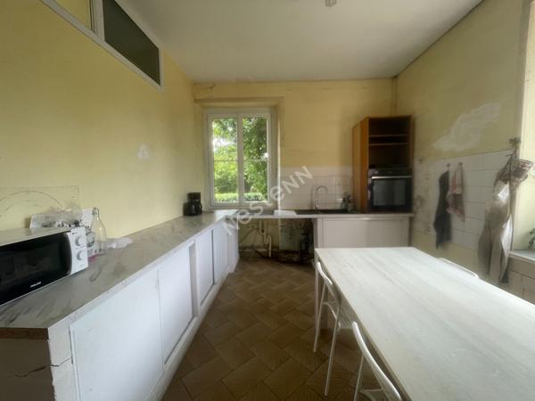 Propriété de 13 pièces à Ploërmel (56800)