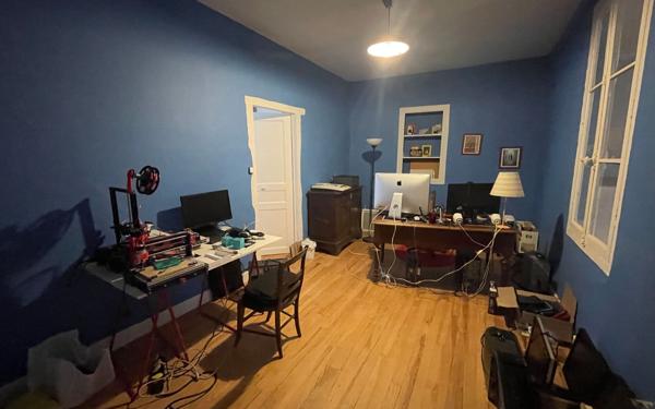 Appartement à vendre    6 pièces • 210 m2 Saint-Sever