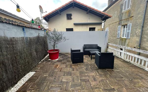 Appartement à vendre    6 pièces • 210 m2 Saint-Sever