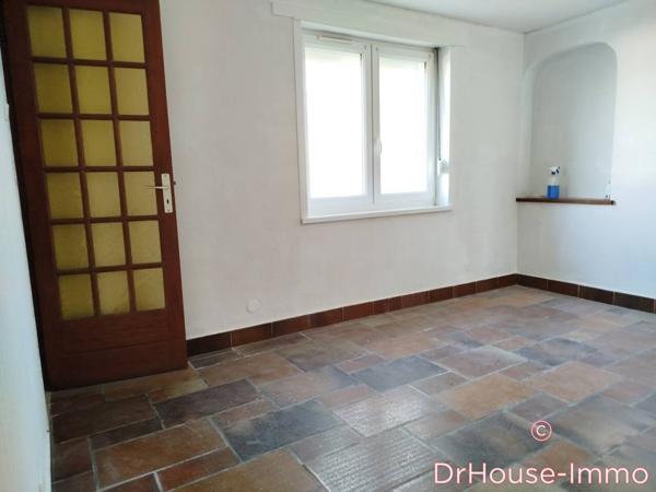 Immeuble à vendre 11 pièces de 155 m²