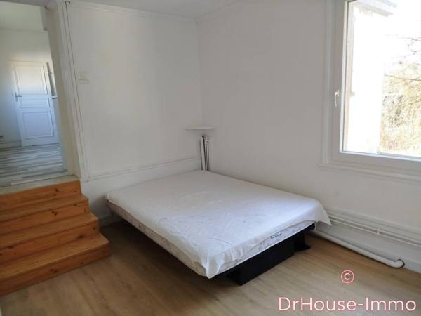 Immeuble à vendre 11 pièces de 155 m²