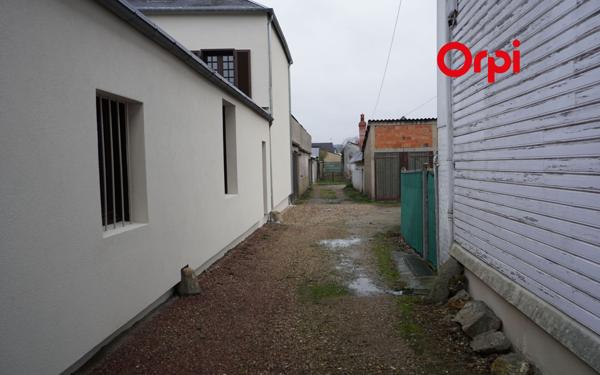 Stationnement à louer    Bernay