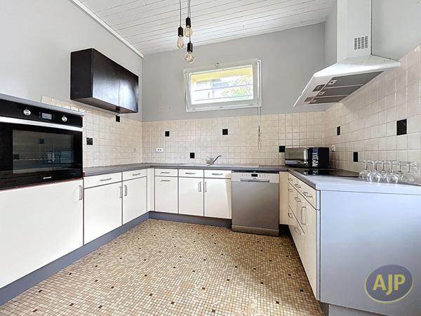 Vente maison Salles : 371 000 € - AJP Immobilier Audenge