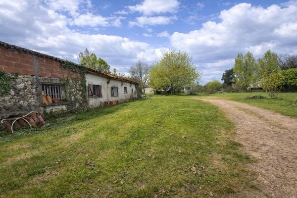 Maison à vendre de 140m² 5 pièces + Appartement de 60m²