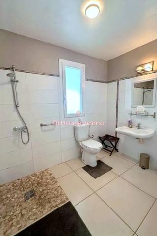 Appartement à louer 3 pièces de 70 m²