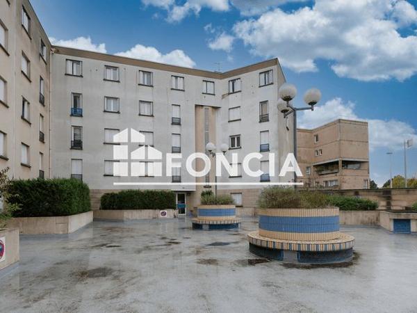 À vendre Appartement 4 pièces 74 m² - Evry 91000