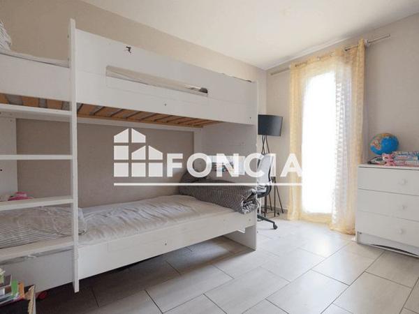 À vendre Appartement 4 pièces 74 m² - Evry 91000