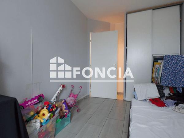 À vendre Appartement 4 pièces 74 m² - Evry 91000