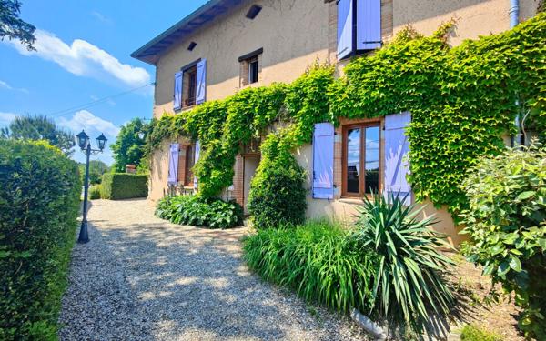 Maison à vendre    5 pièces •  Mirabel