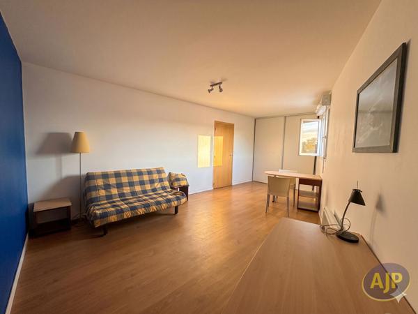 Location appartement Nantes : 500 € - AJP Immobilier Nantes Ouest