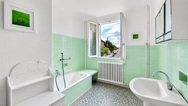 Grande maison à rénover, 6 chambres, 182 m2 Détails des diagnostics énergétiques