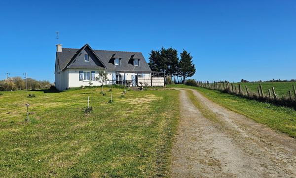 Maison néo-bretonne à vendre à Montoir de Bretagne - 7 pièces - aux portes de SAINT NAZAIRE proche AIRBUS