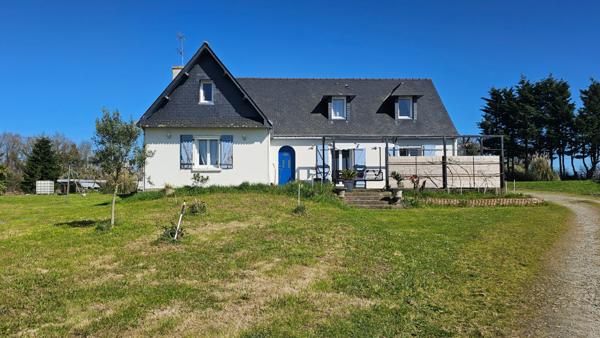 Maison néo-bretonne à vendre à Montoir de Bretagne - 7 pièces - aux portes de SAINT NAZAIRE proche AIRBUS