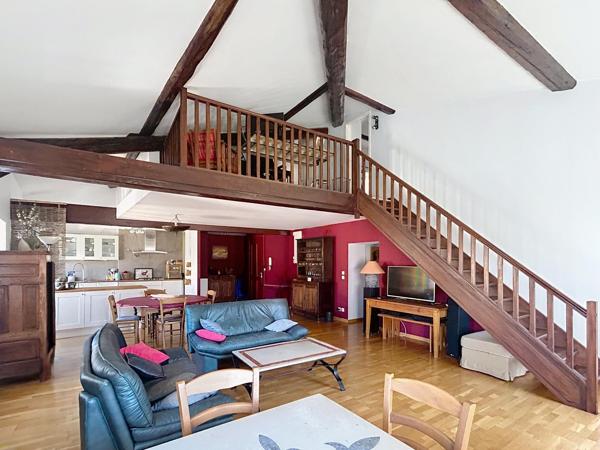 DUPLEX HYPER-CENTRE