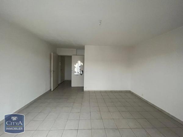 Appartement à louer 2 pièces 47.3m² Bellerive-sur-Allier (03700)