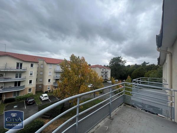 Appartement à louer 2 pièces 47.3m² Bellerive-sur-Allier (03700)