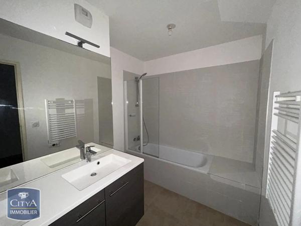 Appartement à louer 4 pièces 93.53m²