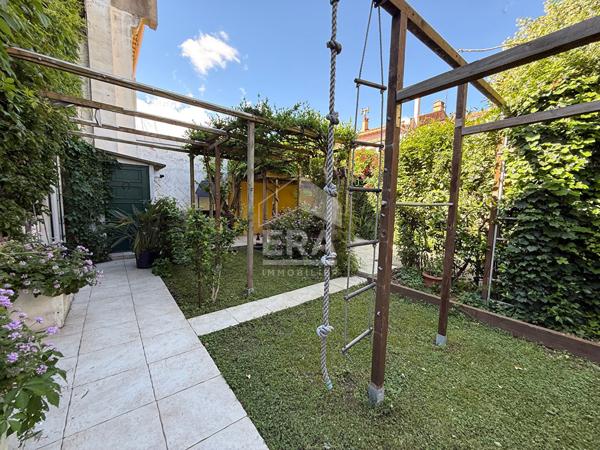 Maison 3 Faces de 90m² à vendre à Perpignan, un havre de paix au coeur du Moyen Vernet