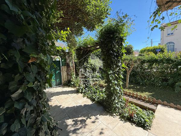 Maison 3 Faces de 90m² à vendre à Perpignan, un havre de paix au coeur du Moyen Vernet