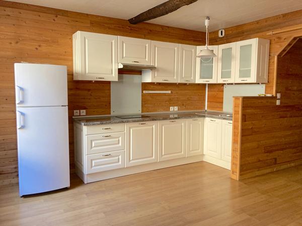 PAMIERS - A LOUER - APPARTEMENT DE TYPE 2, LUMINEUX