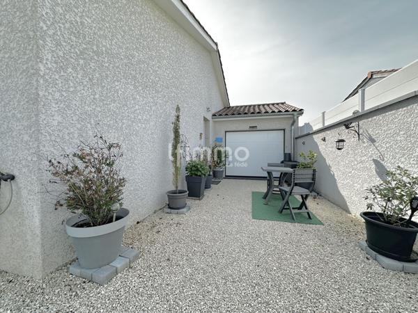 Maison 80m² Terrain 421m² Garage cabanon de jardin