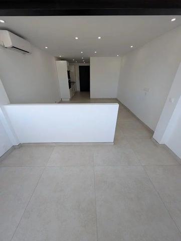 Vente                                                      Appartement
                        
                     1 pièces                      34 m2                     à Fos-sur-Mer