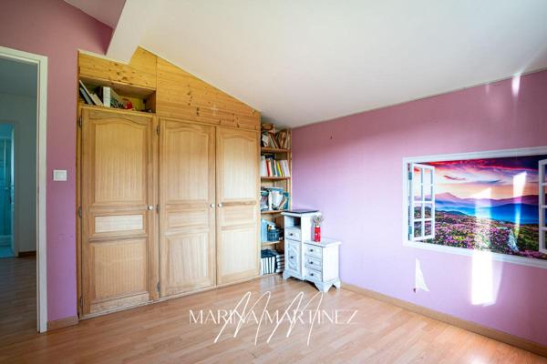 Maison familiale de caractère de 205 m² - terrain constructible de 2 100 m²