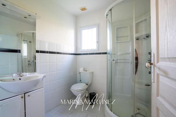 Maison familiale de caractère de 205 m² - terrain constructible de 2 100 m²