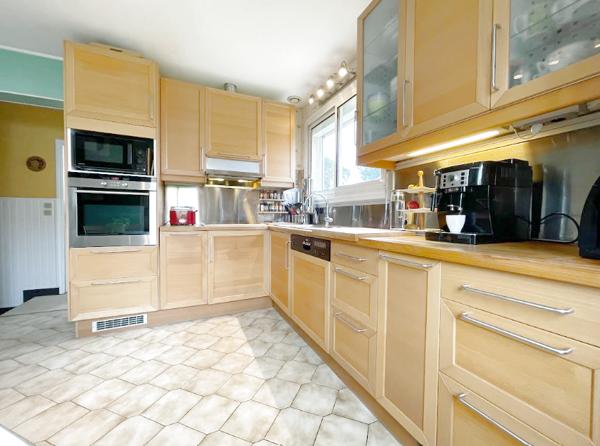 Saclay (91400) VAL D'ALBIAN - QUARTIER PROCHE des COMMODITES - BON POTENTIEL d'agrandissement - MAISON INDIVIDUELLE 104m2 uti