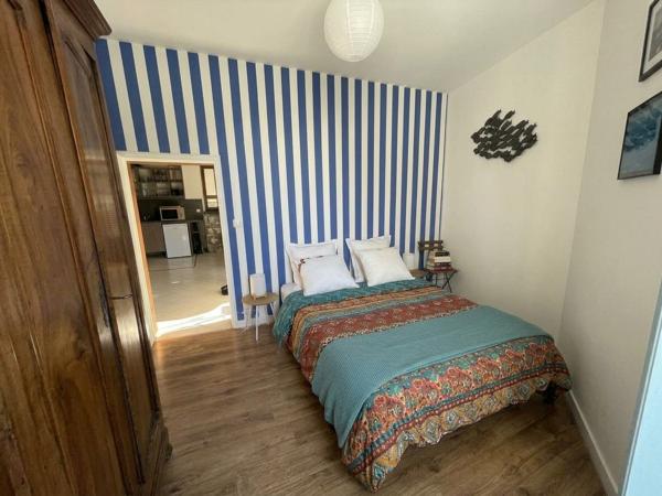 LOCATION MEUBLÉE T2 de 49m²? VANNES CENTRE HISTORIQUE (PROCHE HALLES) , Vannes