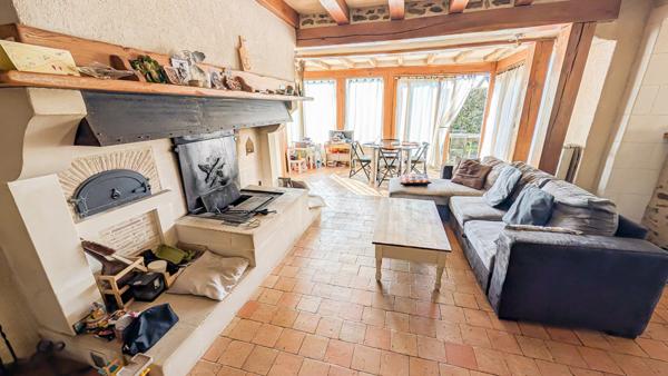 Moncé-en-Belin (72230) Longère rénovée au cœur de Moncé-en-Belin