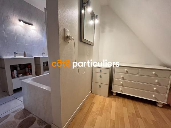 Location Maison160,77 m² - 9 Pièces - Plescop (56890)