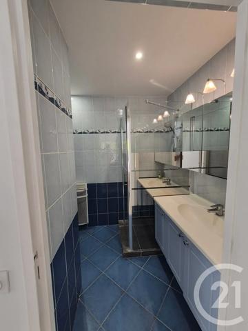 Appartement F3 à vendre  3 pièces - 68,19 m 2   CANNES  - 06