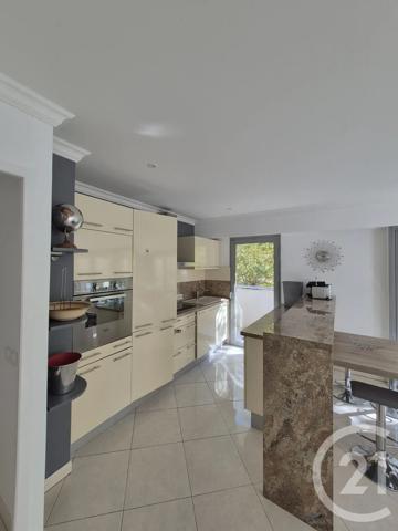 Appartement F3 à vendre  3 pièces - 68,19 m 2   CANNES  - 06