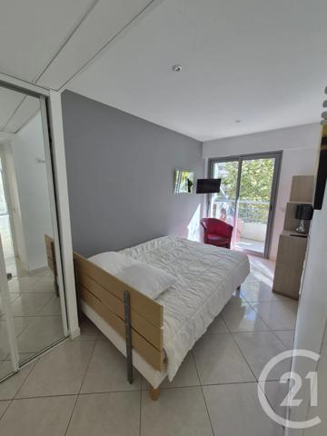 Appartement F3 à vendre  3 pièces - 68,19 m 2   CANNES  - 06