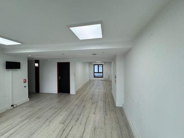Bureaux de 415 m2 à louer à Paris 10ème