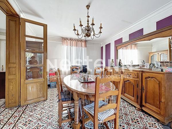 Maison Semi individuelle semi plain pied 136m² avec 3 chambres dont deux à rénover, Jardin, Terrain constructible non attenant