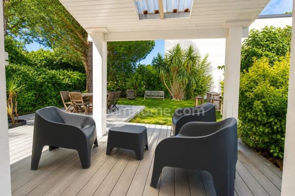 TOULOUSE secteur 31500 LA COQUILLE – ARGOULETS - MAISON DE CARACTÈRE DE 197 m² – POSSIBILITÉ 2 APPARTEMENTS INDÉPENDANTS – TERRAIN 727 m² – DOUBLE GARAGE