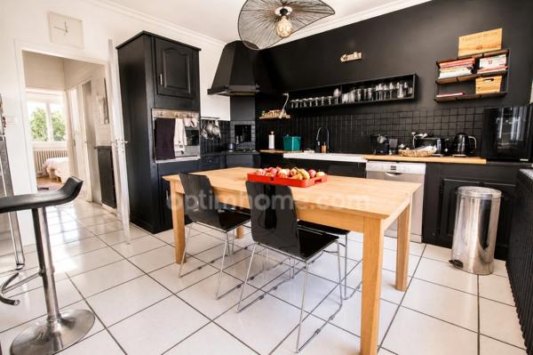 TOULOUSE secteur 31500 LA COQUILLE – ARGOULETS - MAISON DE CARACTÈRE DE 197 m² – POSSIBILITÉ 2 APPARTEMENTS INDÉPENDANTS – TERRAIN 727 m² – DOUBLE GARAGE